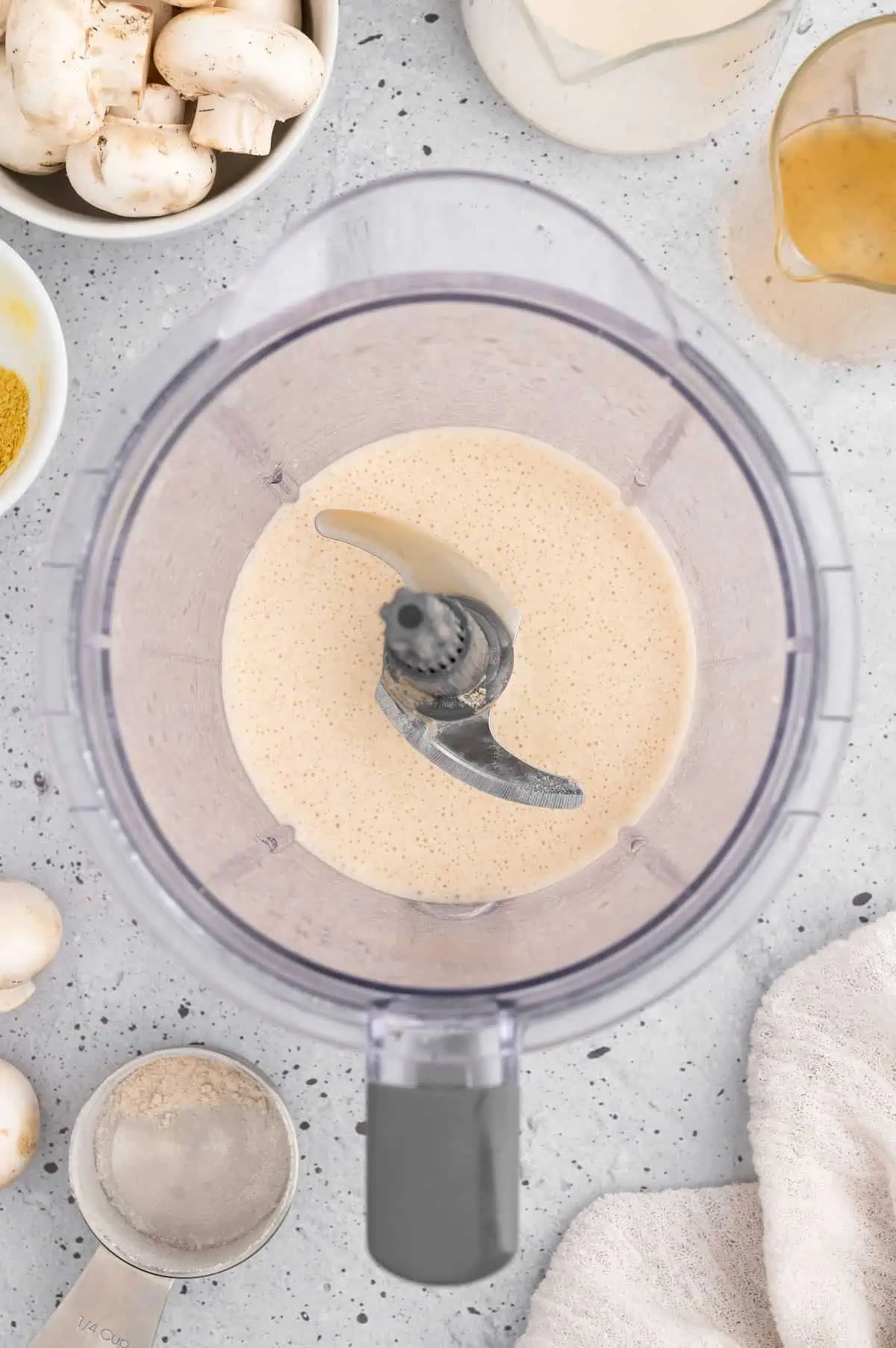 Cream base for vegan asparagus soup.