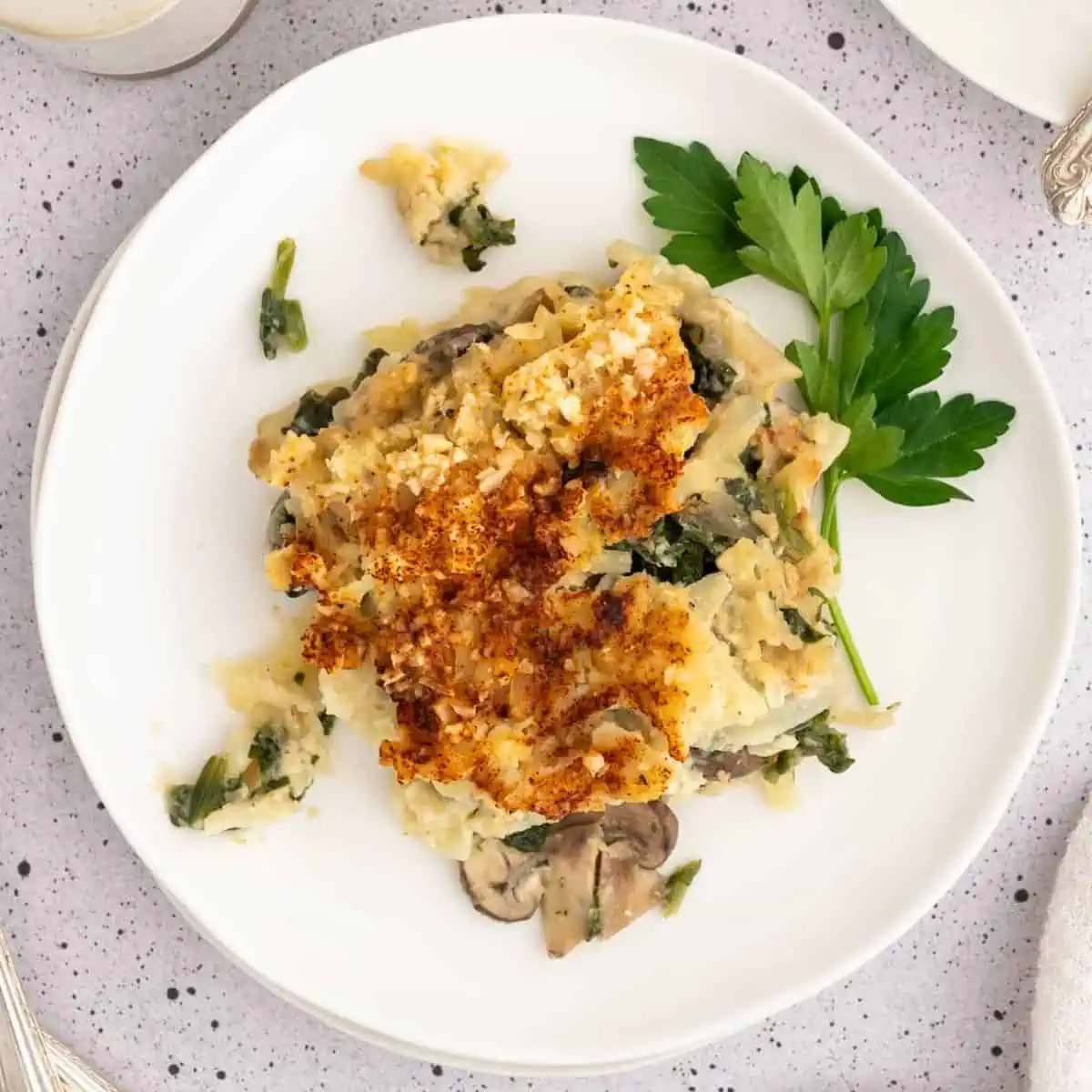 Stuffed Dates With Peanut Butter & Chocolate Chips