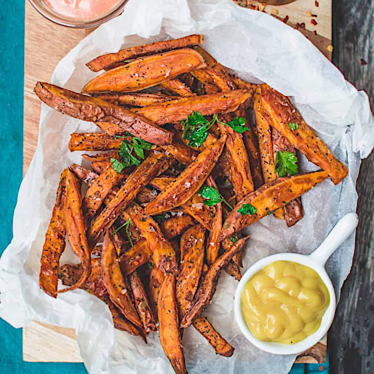 The Ultimate Vegan Gift Guide: 150+ Ideas For the Holidays and Beyond