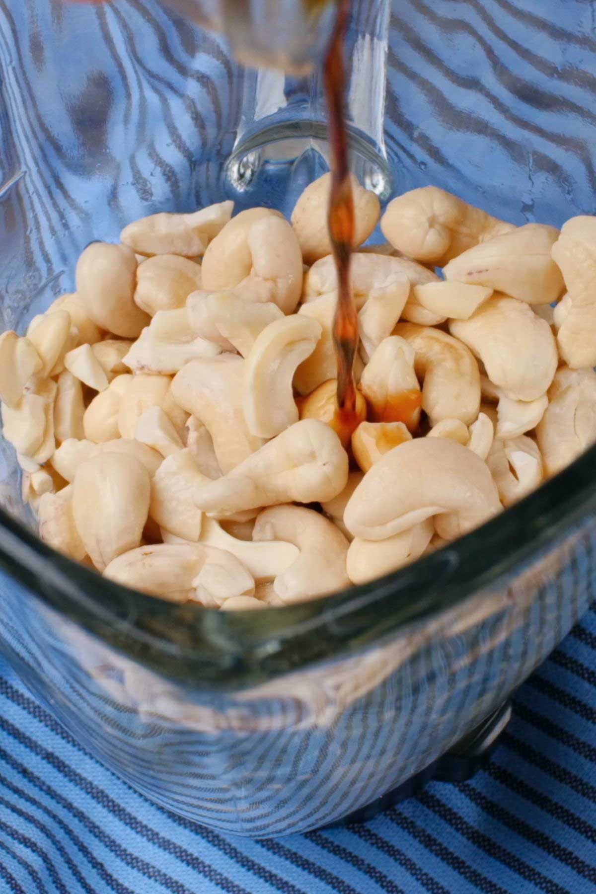 Cashews in a blender.