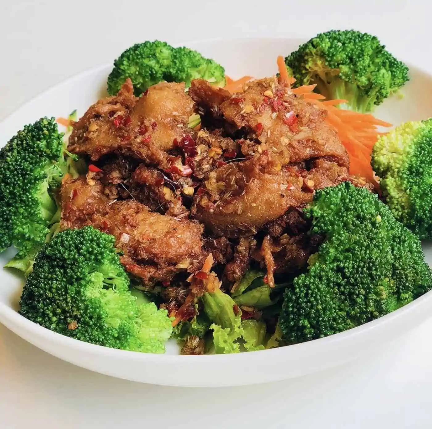 golden era san francisco vegan restaurant lemongrass delux vegetarian meat dish