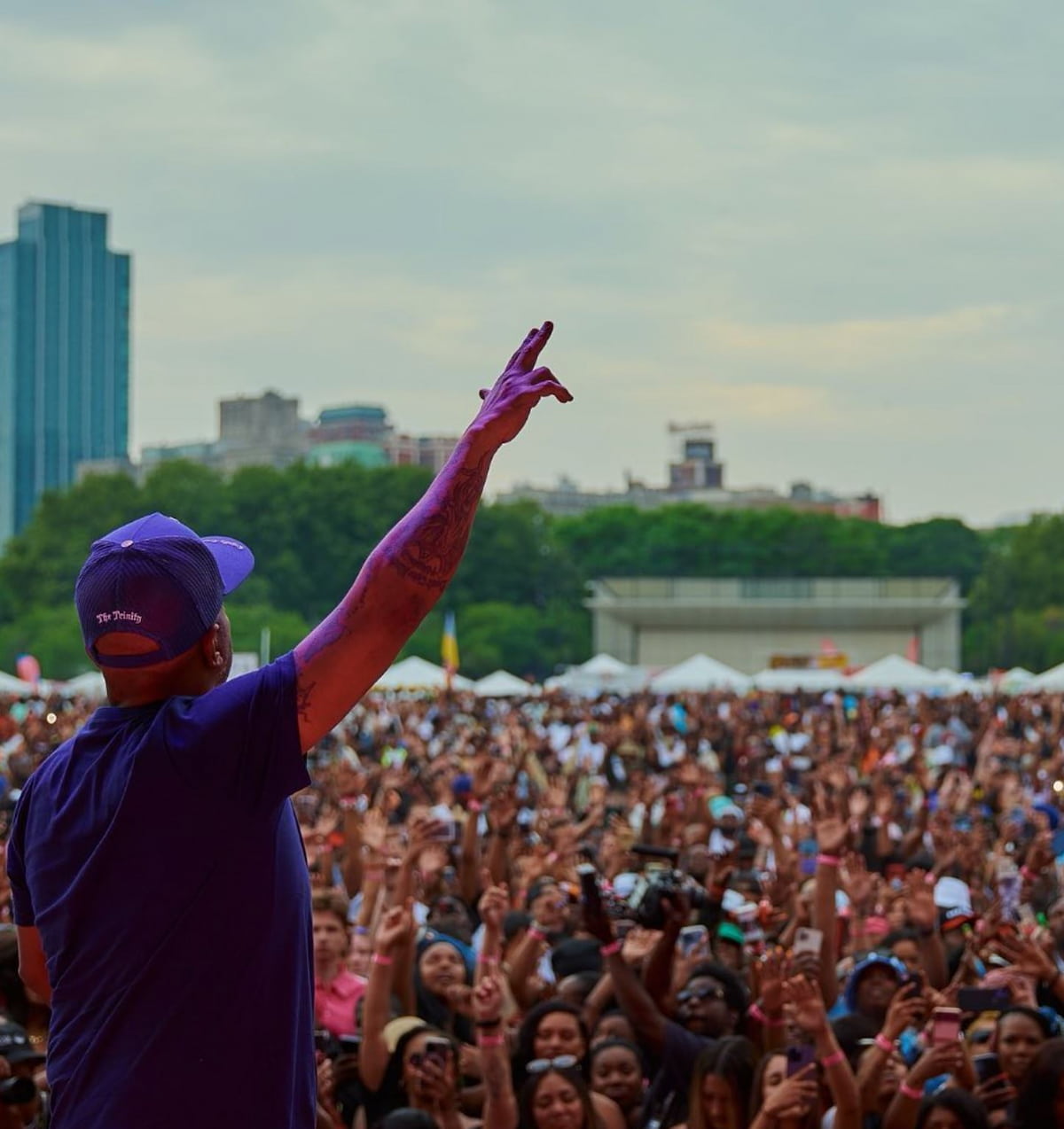 Live music at Vegandale, a vegan festival.