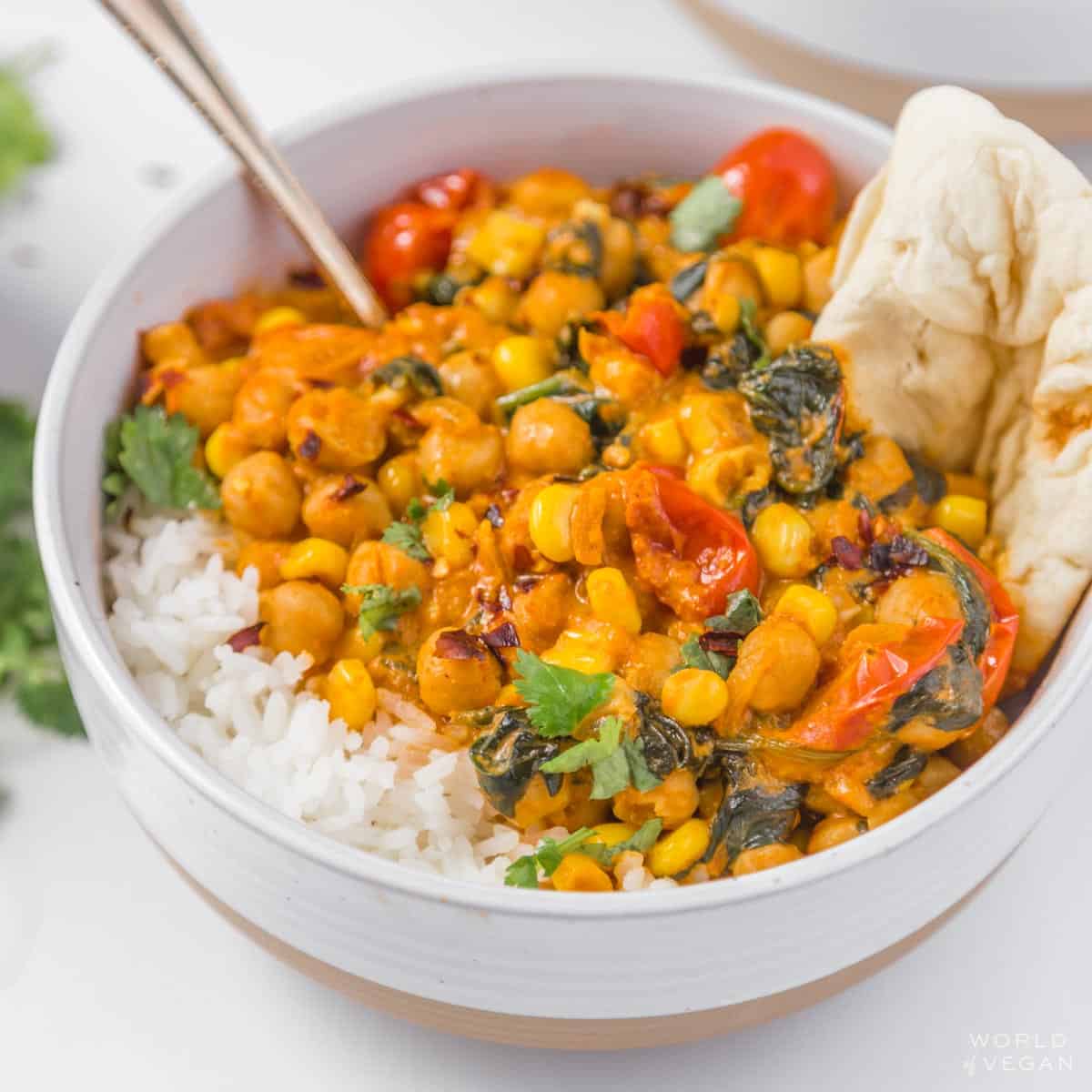 Easy Curry with Chickpeas and Spinach